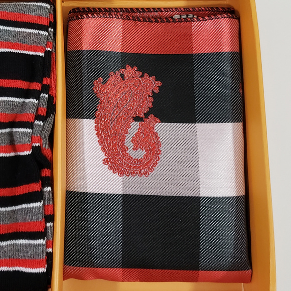 SOLD Bow Tie Hanky Socks Set by R Lewis RGB002 Red - Picture 5 of 5